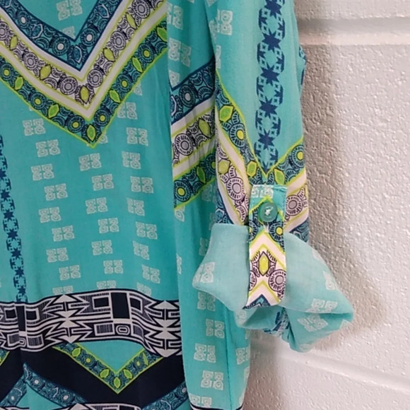 TRIBAL SUMMER BOHO BEACH PRINT, ROLL TAB 3/4 SLEEVE LIGHTWEIGHT TUNIC TOP - Picture 4 of 8